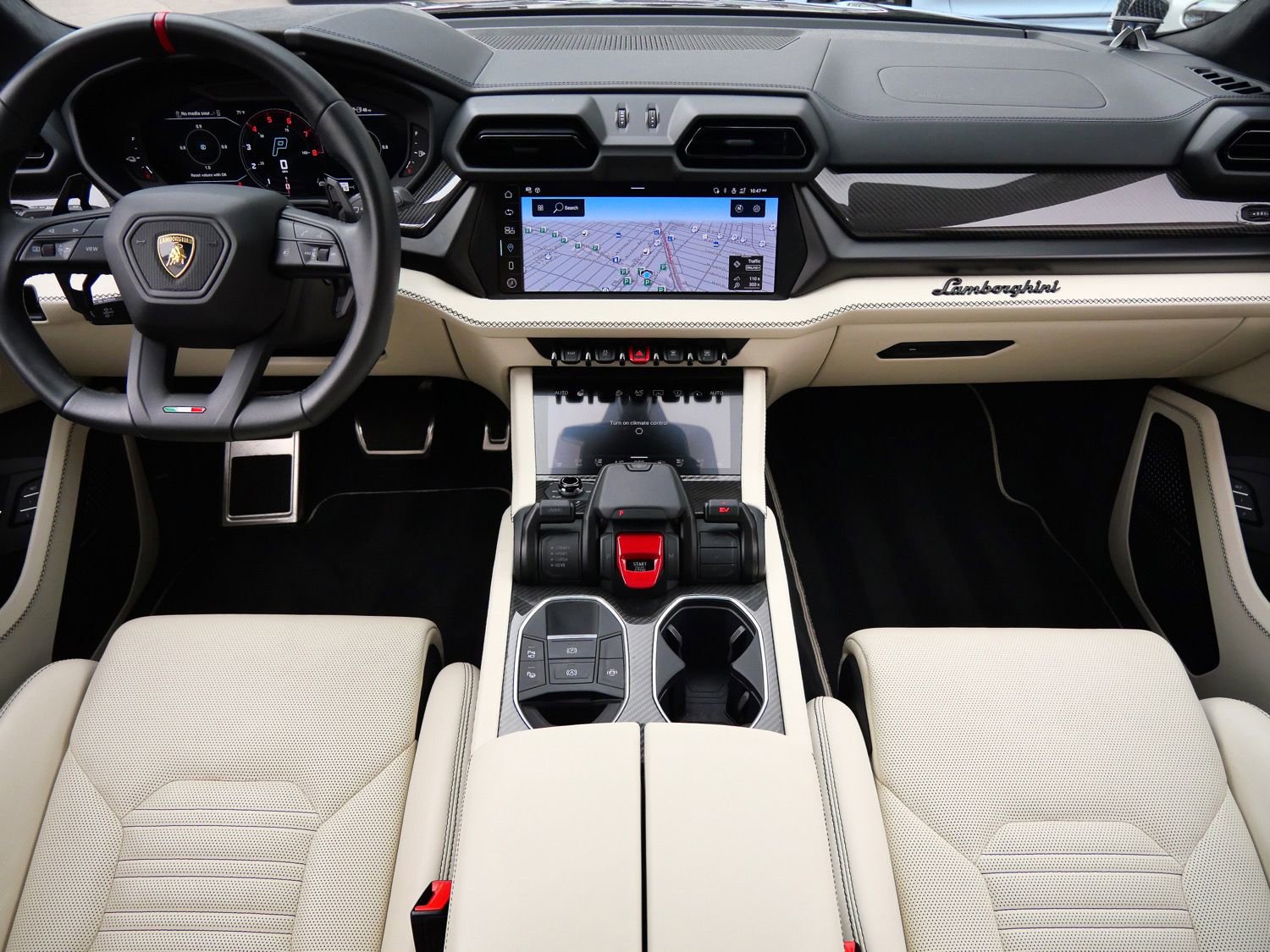 Used 2025 Lamborghini Urus SE AWD/4WD image 7