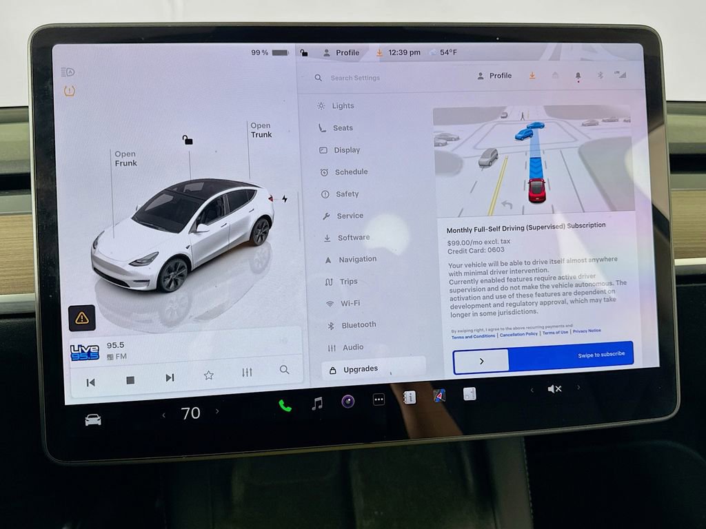 Used 2025 Tesla Model Y Long Range AWD/4WD image 54