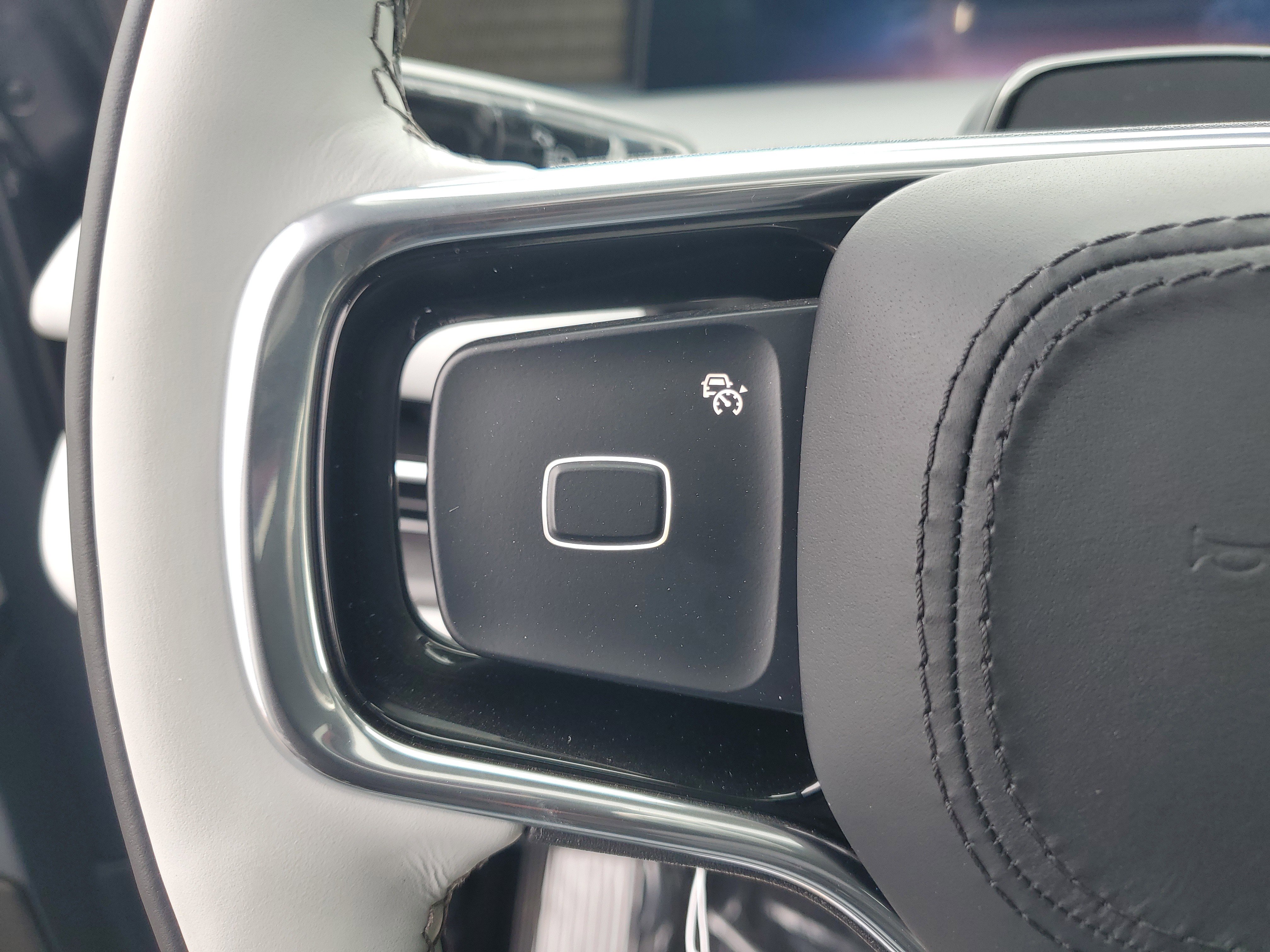 New 2025 Lincoln Navigator L Black Label image 17