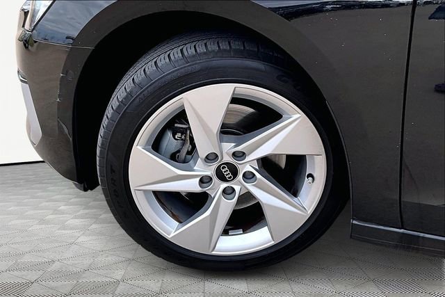 Used 2023 Audi A3 2.0T Premium w/ Convenience Package image 8