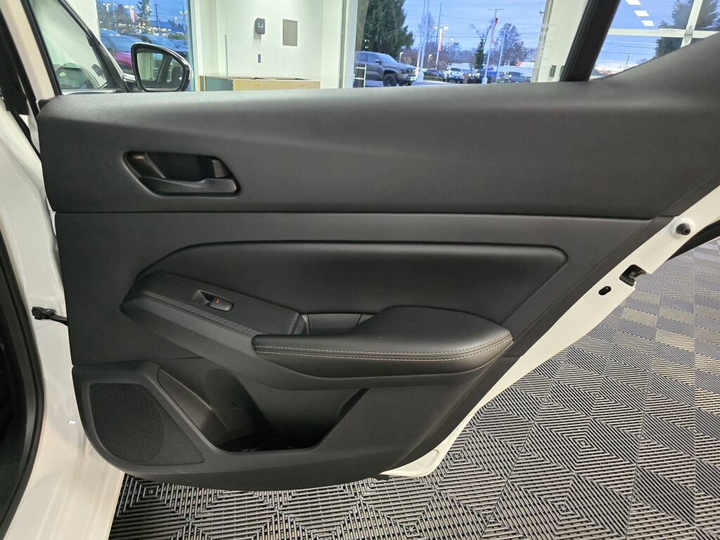 Used 2024 Nissan Altima 2.5 SV w/ SV Premium Package image 39