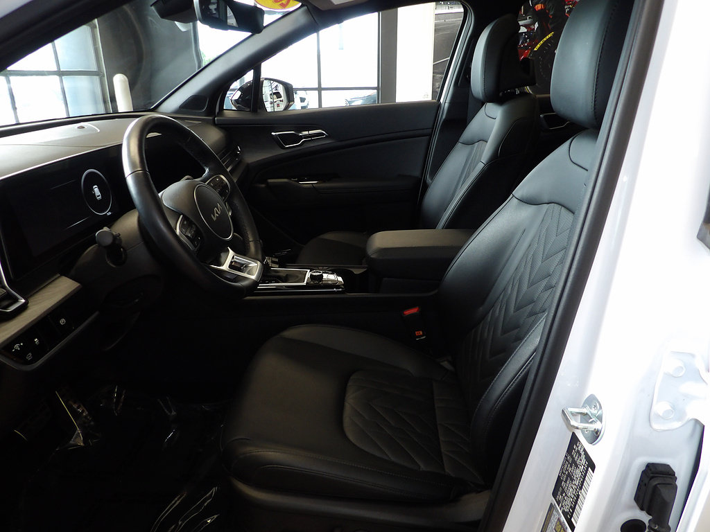 Used 2023 Kia Sportage X-Pro AWD/4WD image 26