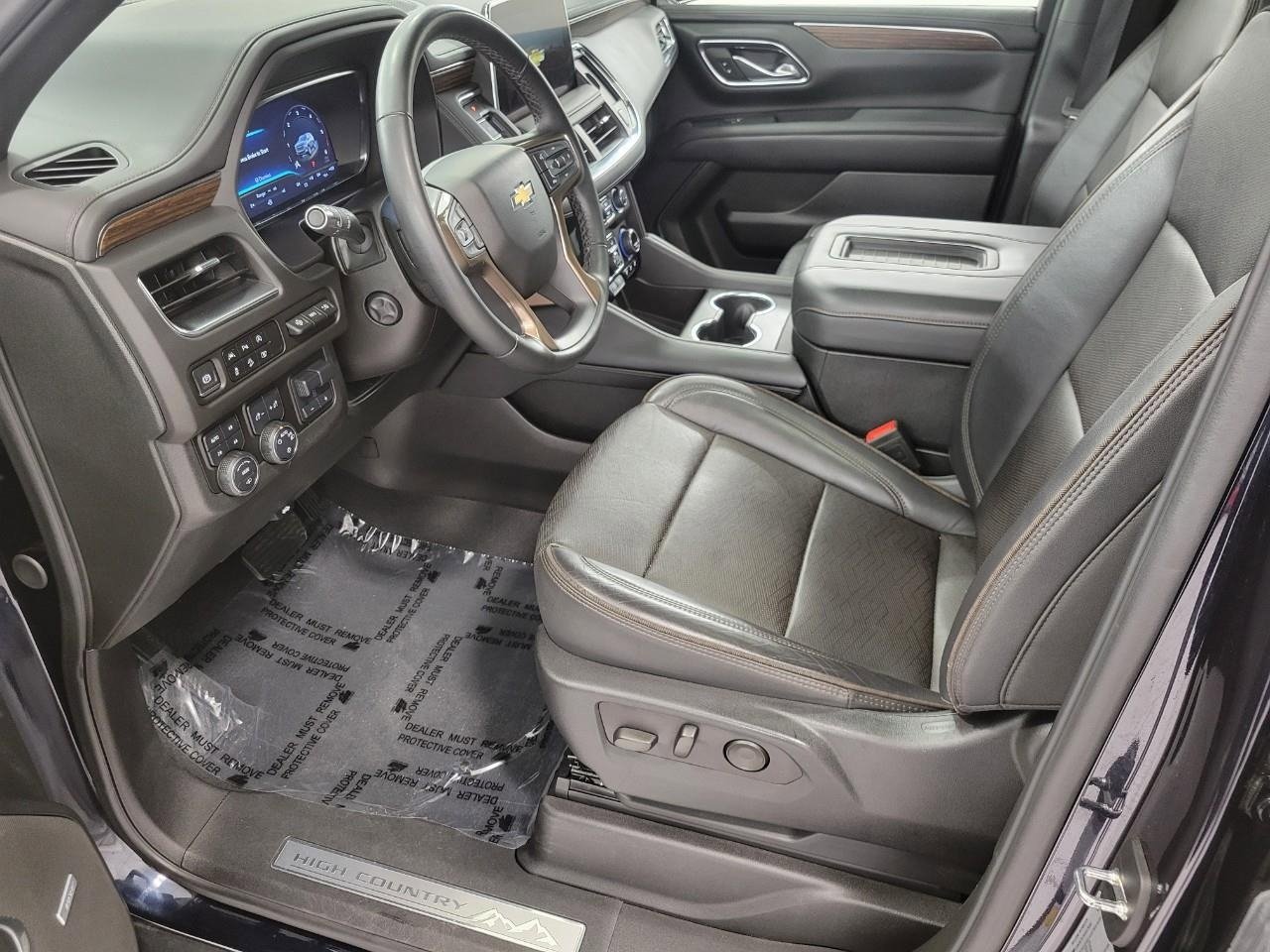 Used 2024 Chevrolet Tahoe High Country image 11