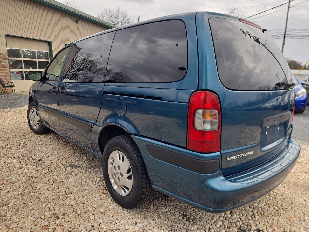 Used 2003 Chevrolet Venture LS FWD image 5