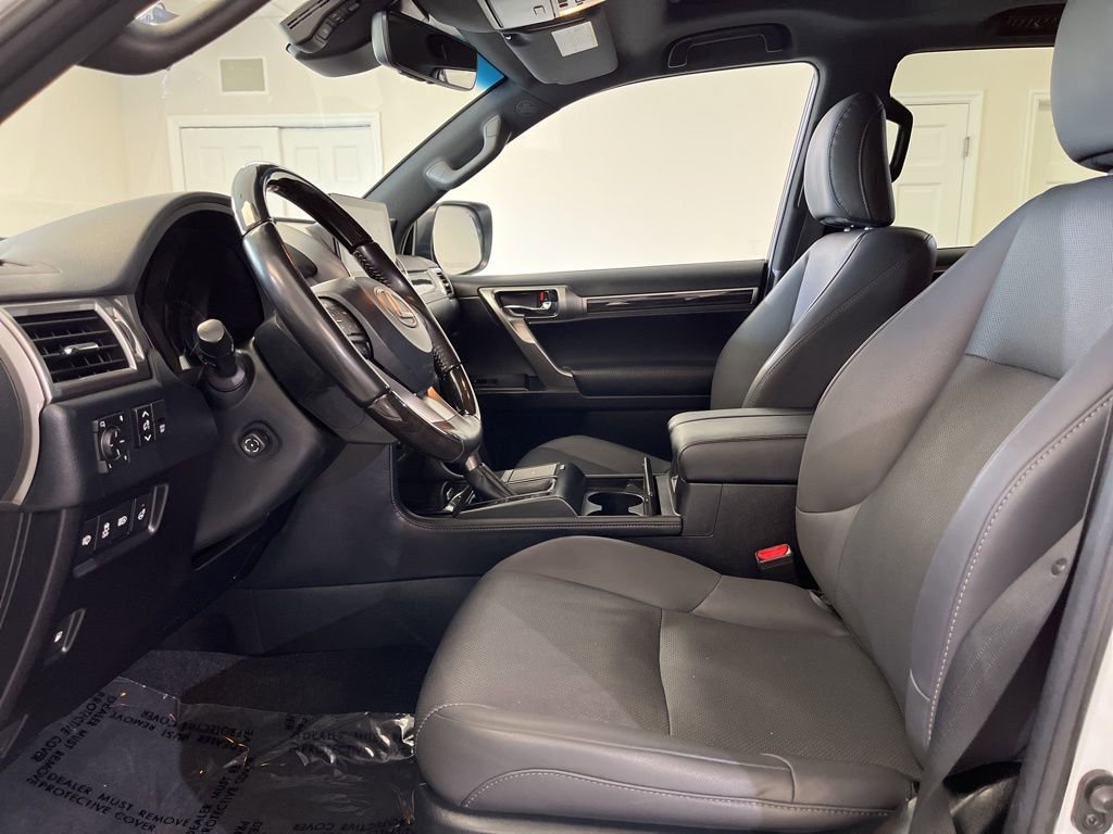 Used 2023 Lexus GX 460 Premium w/ Premium Plus Package image 14