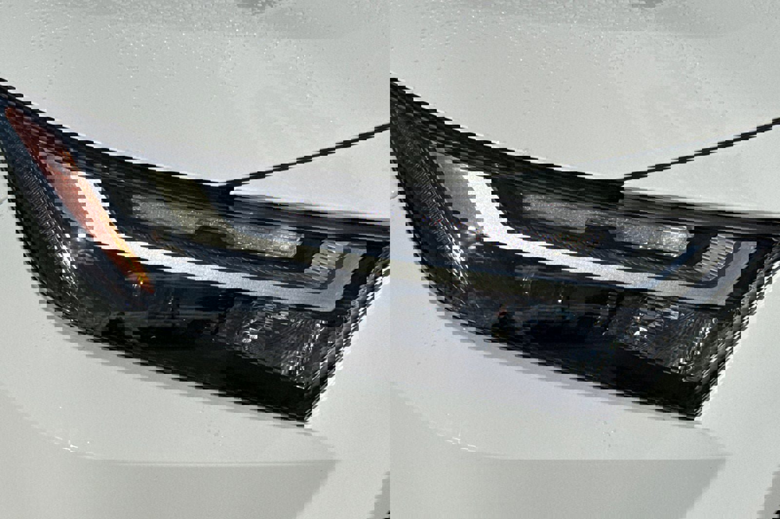 New 2025 Toyota RAV4 XLE image 31