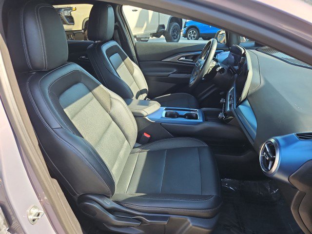 Used 2024 Chevrolet Equinox EV LT w/ LPO, Blackout Package FWD image 27