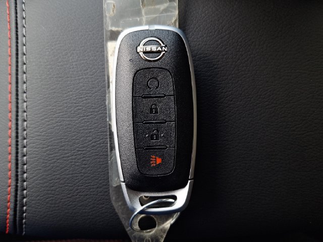 New 2026 Nissan Kicks SR FWD image 28