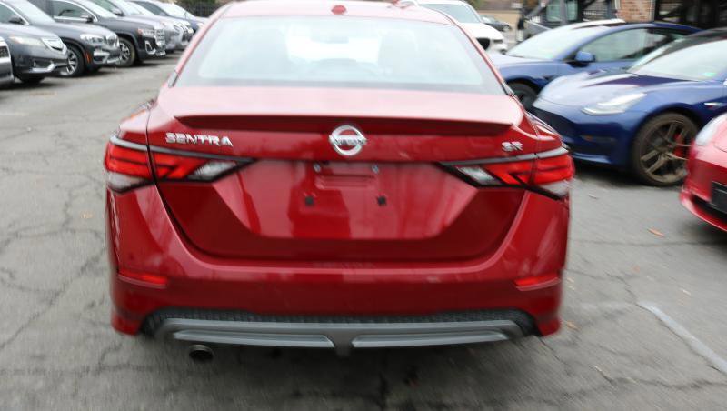 Used 2021 Nissan Sentra SR w/ SR Premium Package image 7