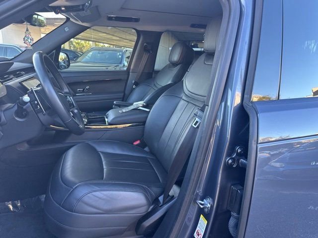 Used 2023 Land Rover Range Rover Sport SE image 12