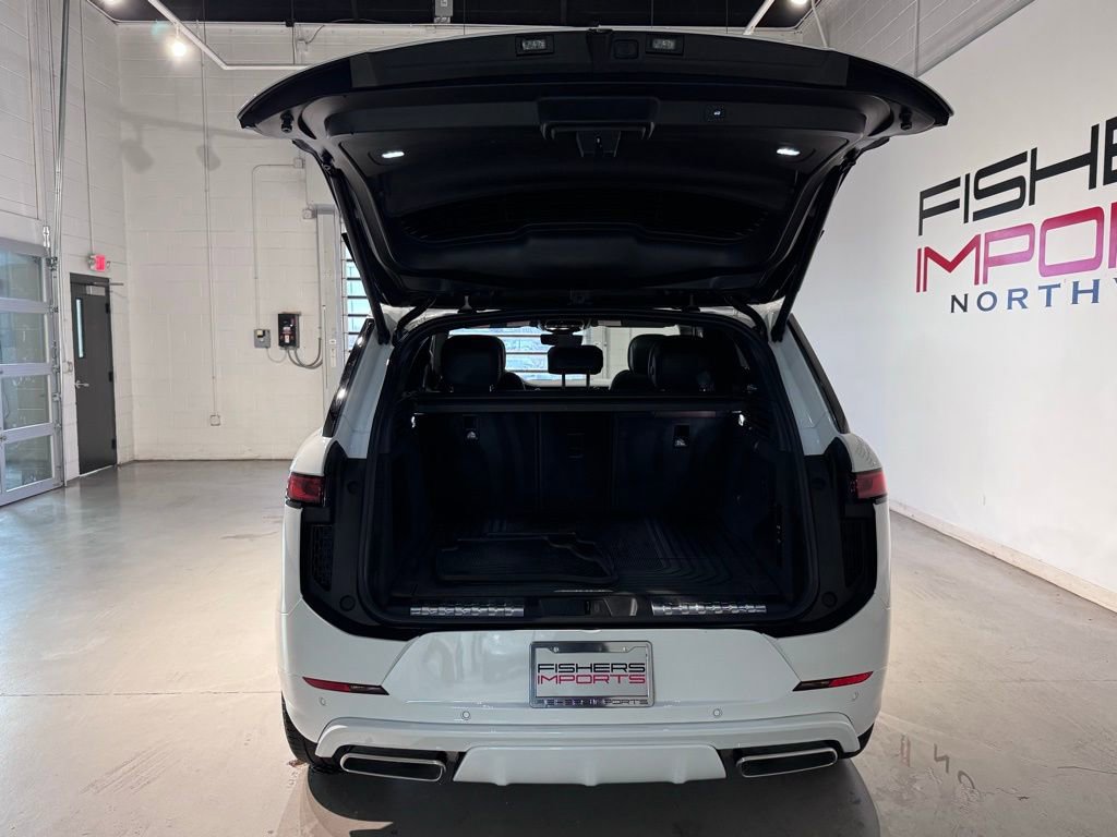 Used 2025 Land Rover Range Rover Sport Dynamic SE image 45