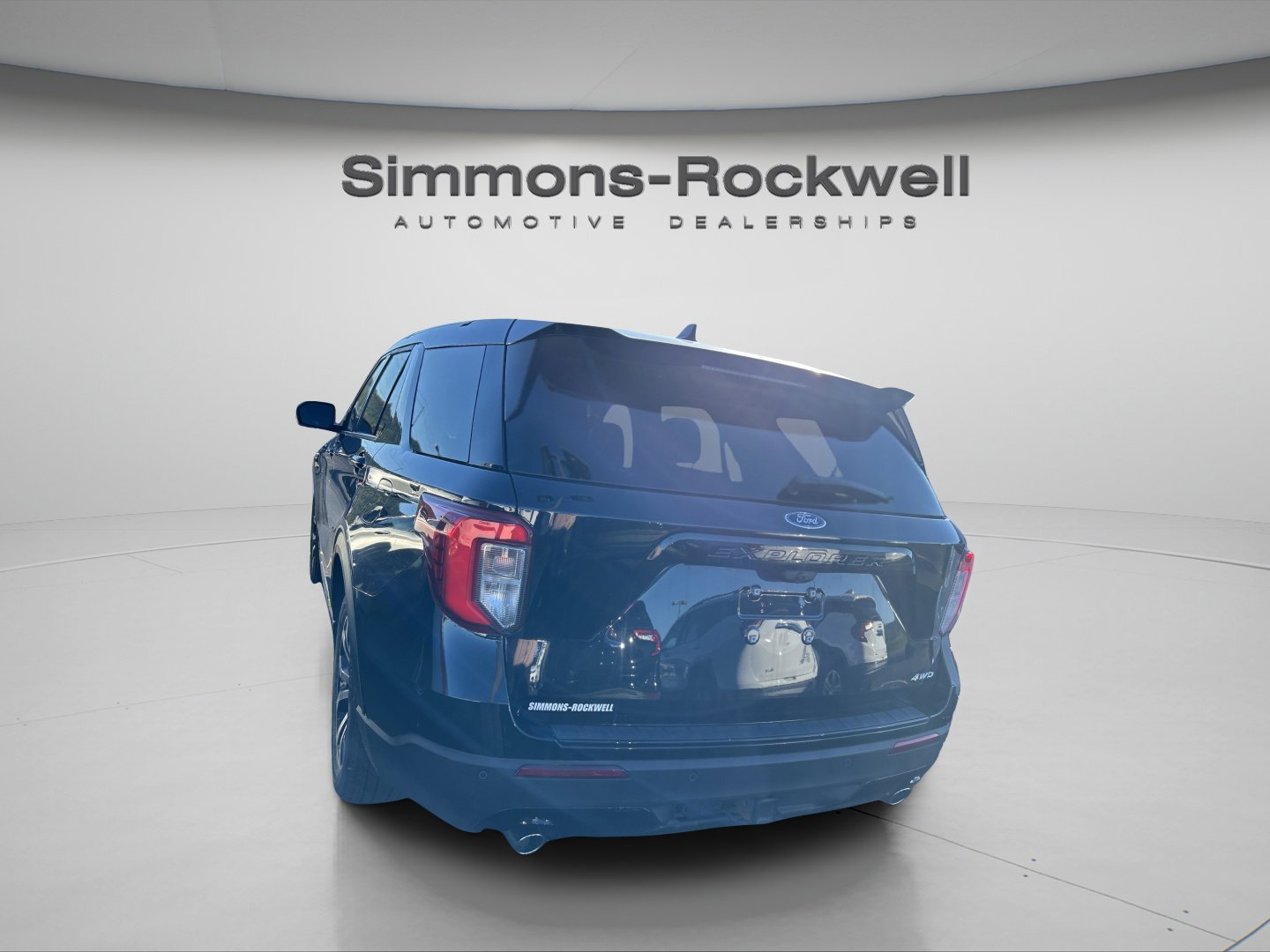 Used 2022 Ford Explorer ST-Line w/ Class IV Trailer Tow Package image 11