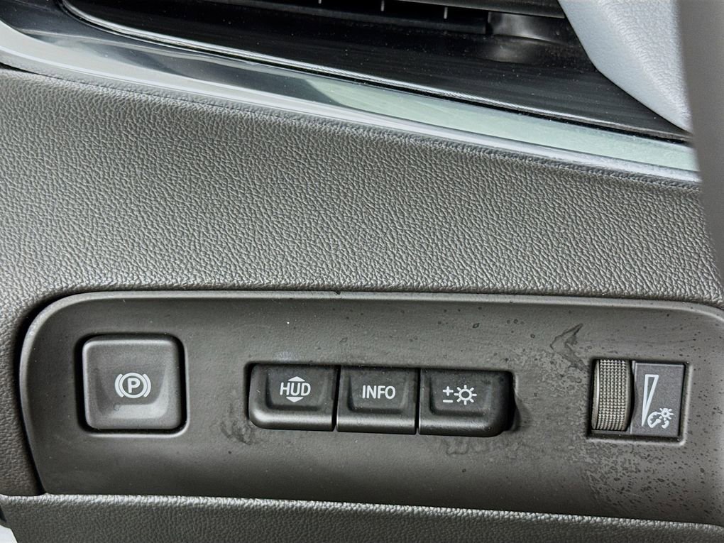 Used 2024 Buick Enclave Premium image 14