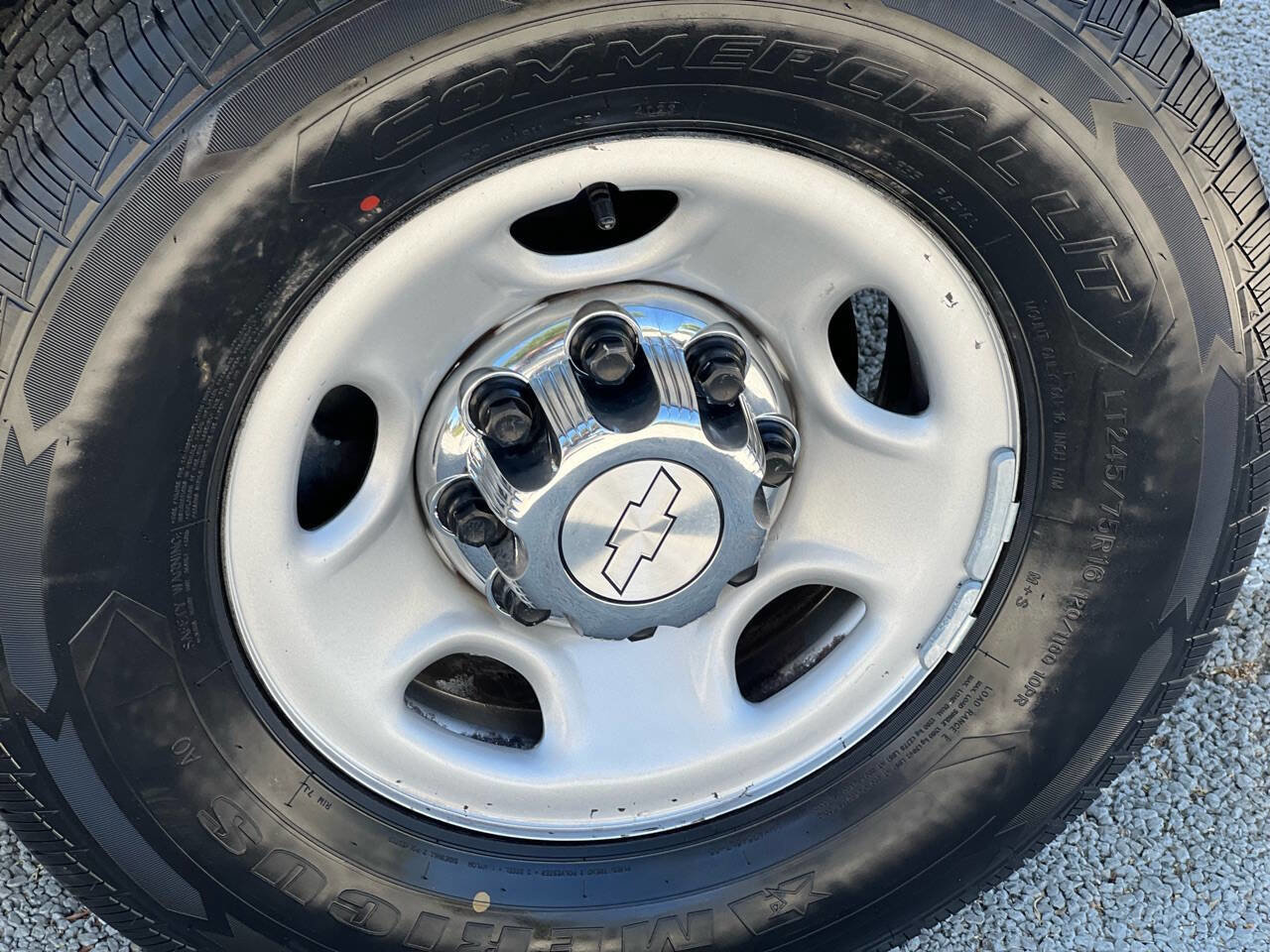 Used 2019 Chevrolet Express 3500 LT w/ LT Preferred Equipment Group image 9