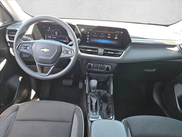 Used 2024 Chevrolet TrailBlazer LS w/ LS Convenience Package FWD image 22