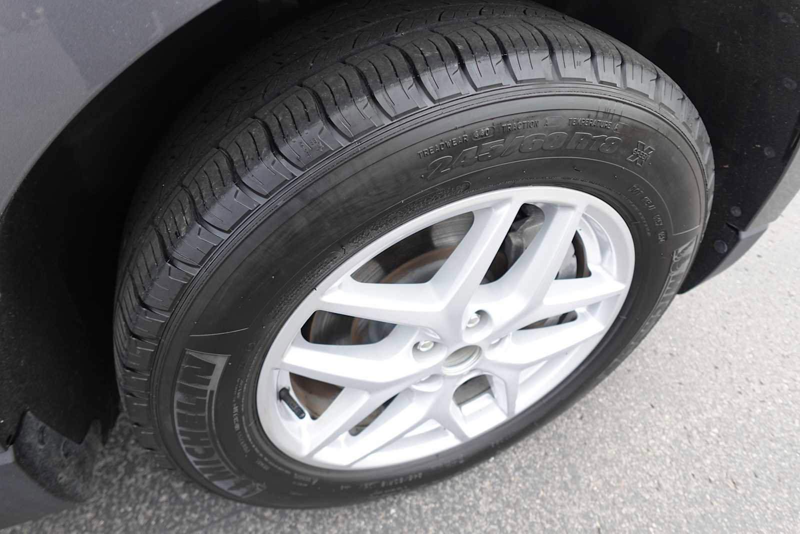 Used 2024 Ford Edge SEL AWD/4WD image 34