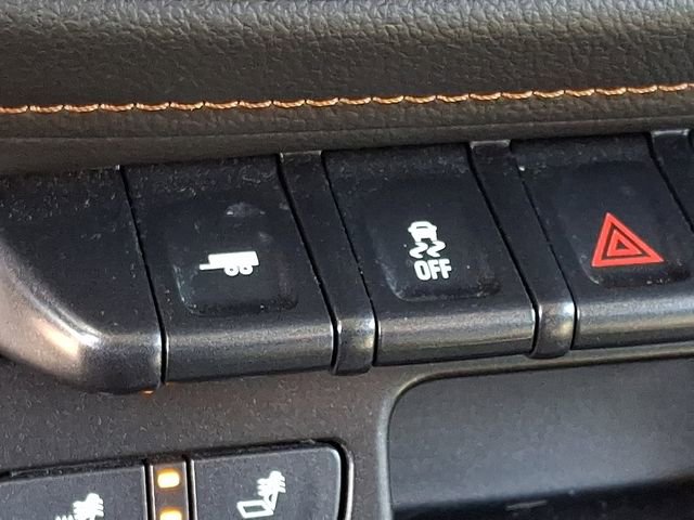 Used 2022 GMC Canyon AT4 w/ Trailering Package image 26