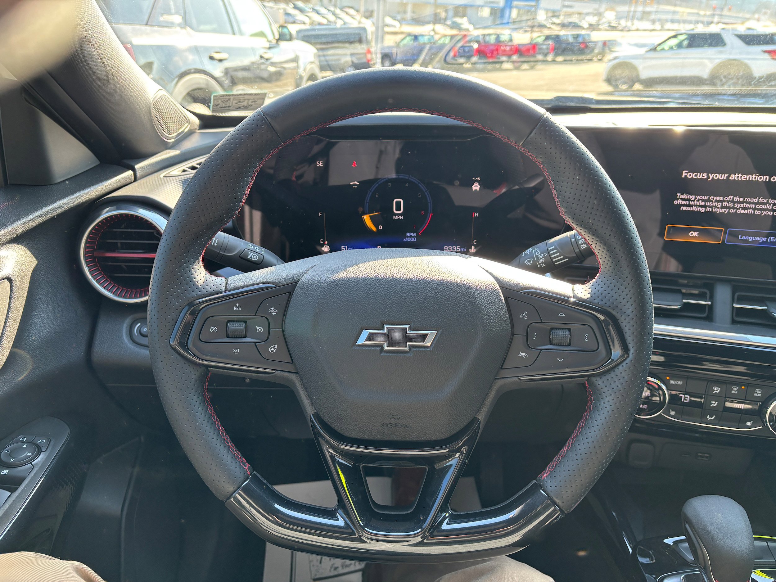 Used 2024 Chevrolet Trax RS w/ Sunroof Package image 11
