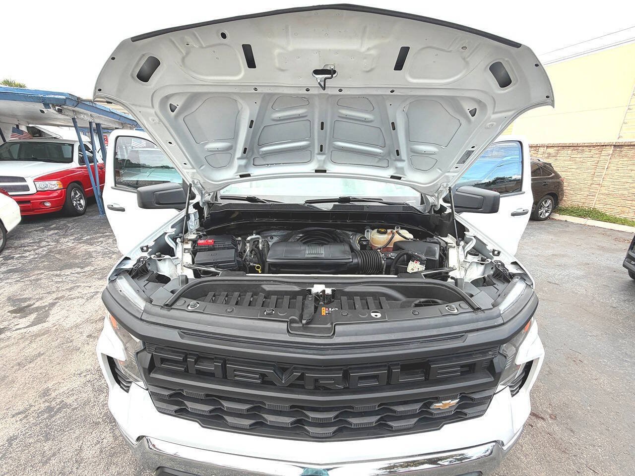 Used 2022 Chevrolet Silverado 1500 W/T RWD image 22