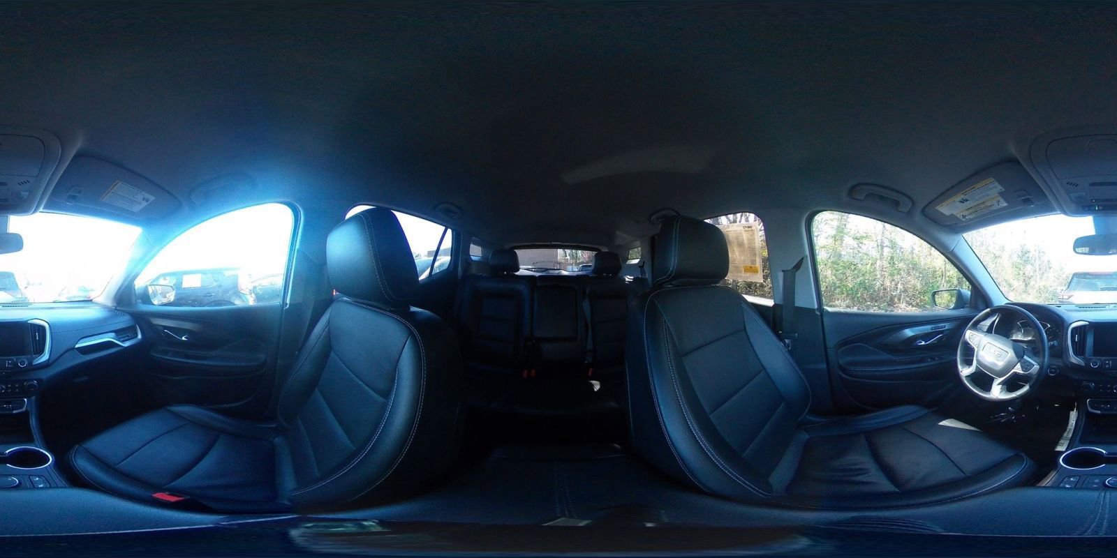 Used 2024 GMC Terrain SLT image 43