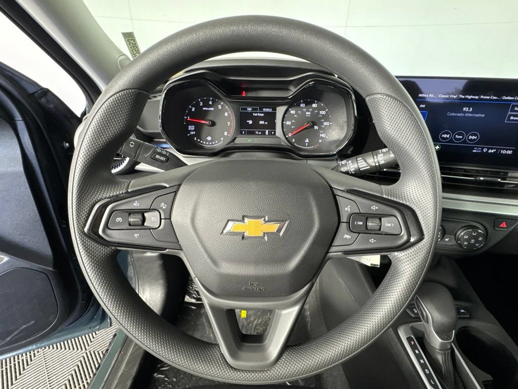 New 2026 Chevrolet Trax LS w/ LS Convenience Package FWD image 10