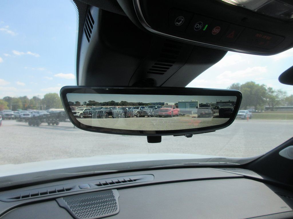 New 2026 Buick Enclave Avenir w/ Super Cruise Package image 17