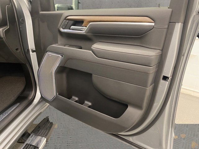 New 2026 Chevrolet Silverado 2500 High Country w/ Z71 Off-Road Package image 18