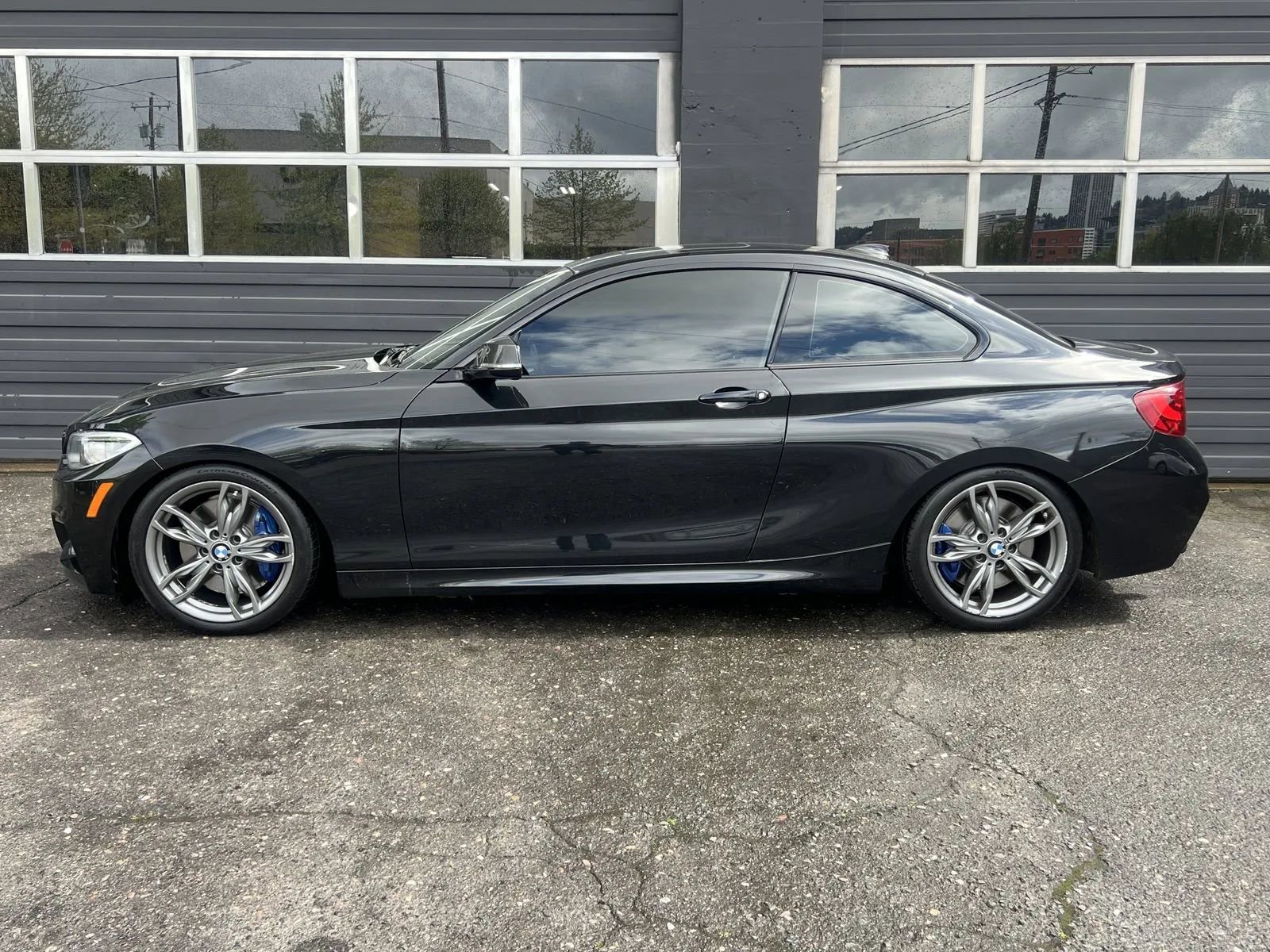Used 2016 BMW M235i xDrive Coupe AWD/4WD image 2