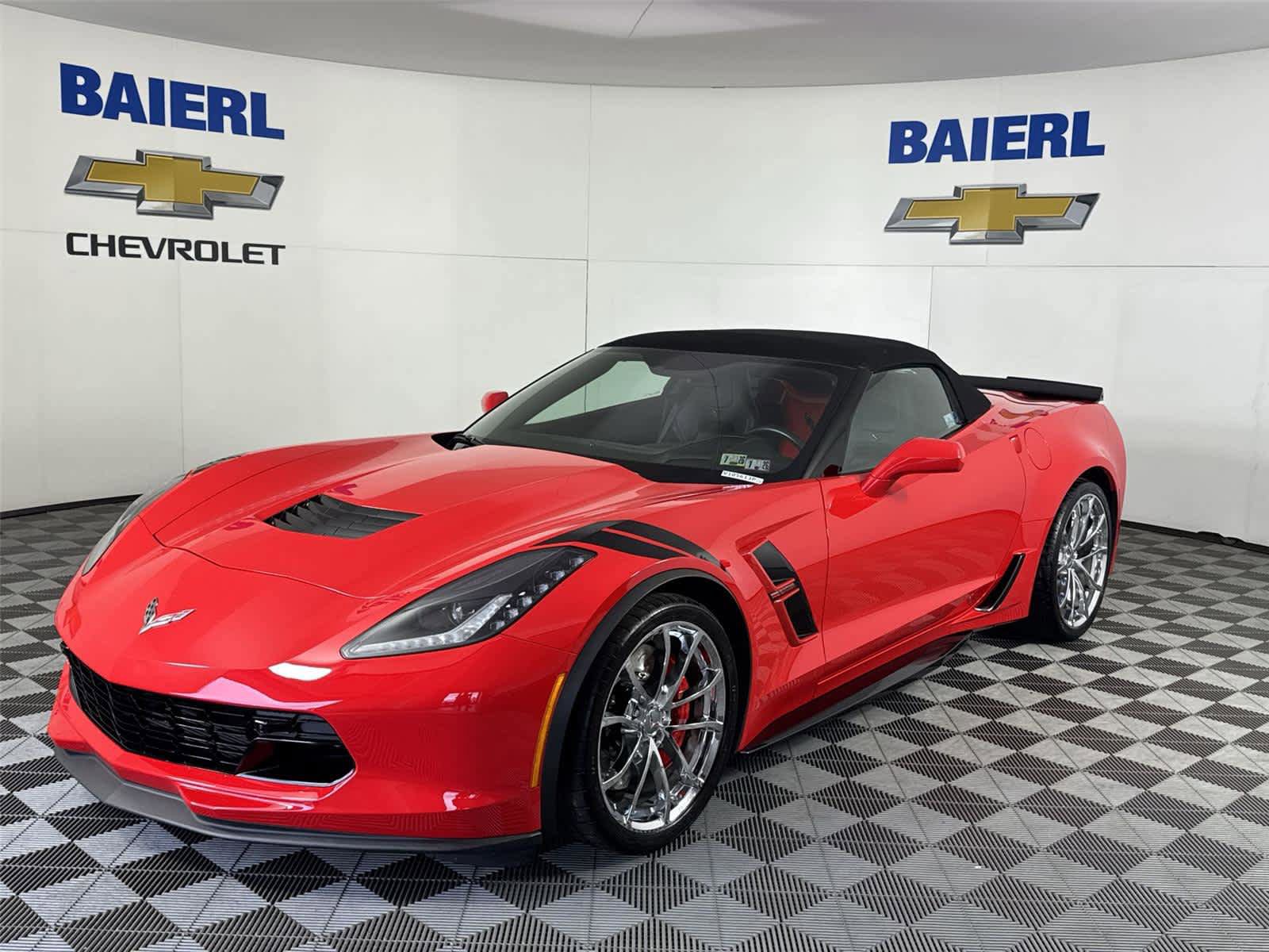 Used 2019 Chevrolet Corvette Grand Sport RWD image 1
