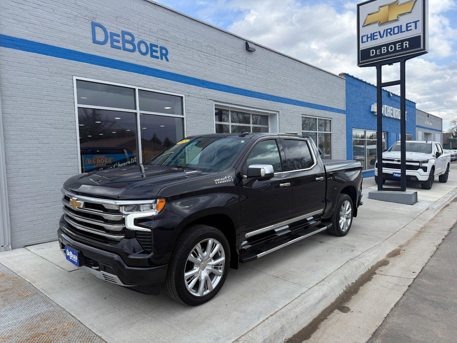 Used 2024 Chevrolet Silverado 1500 High Country w/ High Country Premium Package