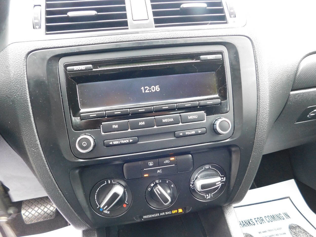 Used 2012 Volkswagen Jetta SE image 24