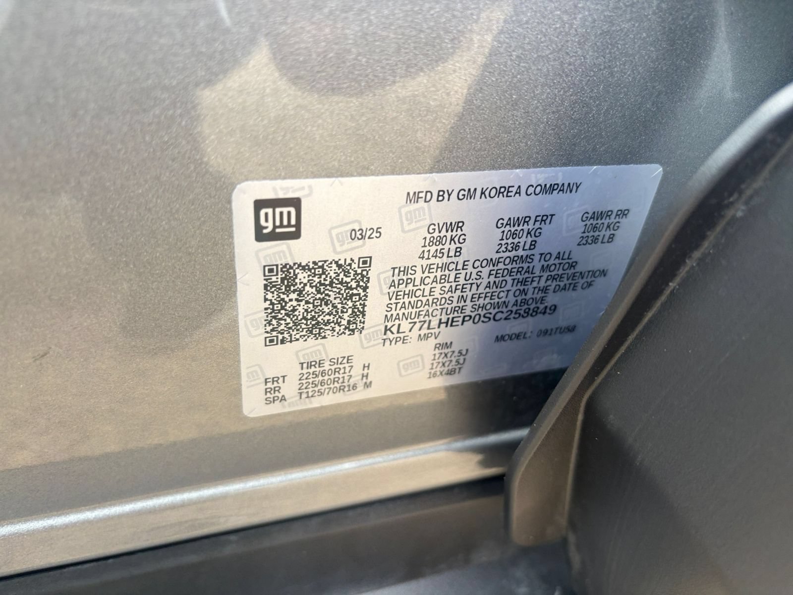 Used 2025 Chevrolet Trax LT w/ LT Convenience Package FWD image 23