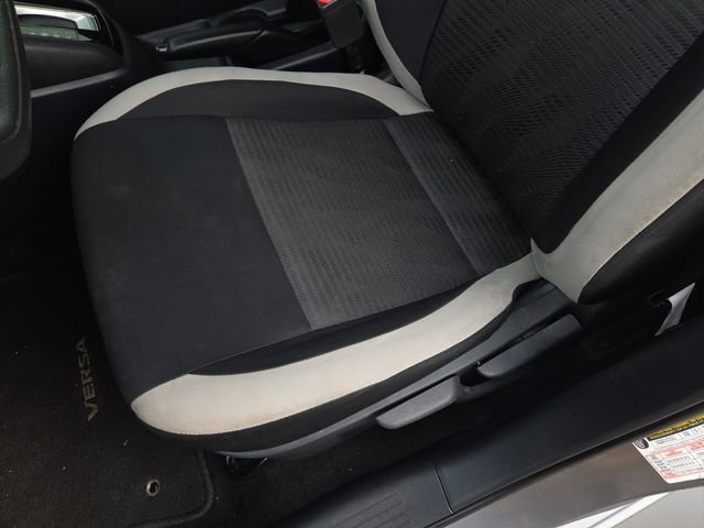 Used 2020 Nissan Versa SV w/ Trunk Package image 24
