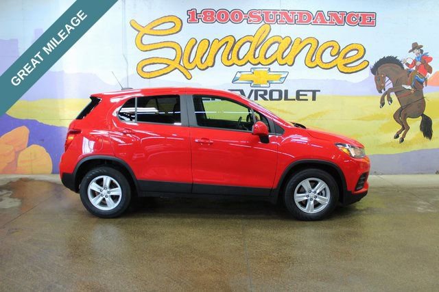 Used 2020 Chevrolet Trax LS w/ Tint and Cruise Package image 1