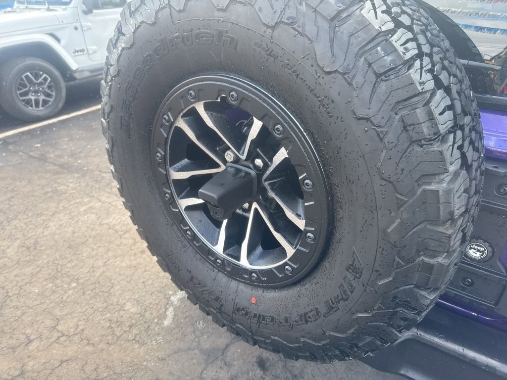 New 2026 Jeep Wrangler Rubicon w/ Xtreme 35 Tire Package image 42