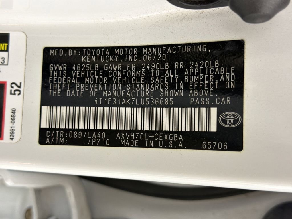 Used 2020 Toyota Camry XLE image 33