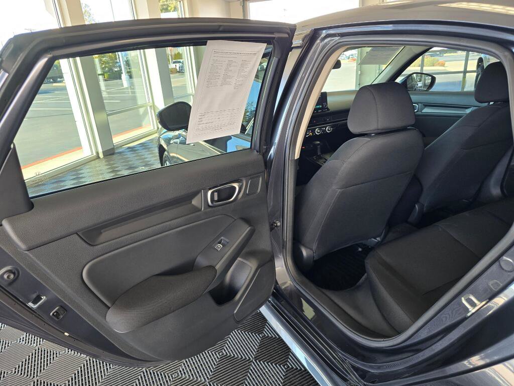 Used 2025 Honda Civic LX image 35