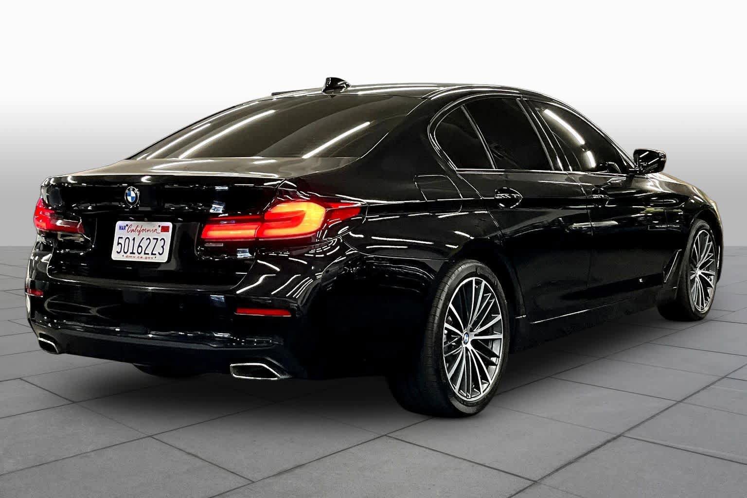 Used 2021 BMW 530e image 12
