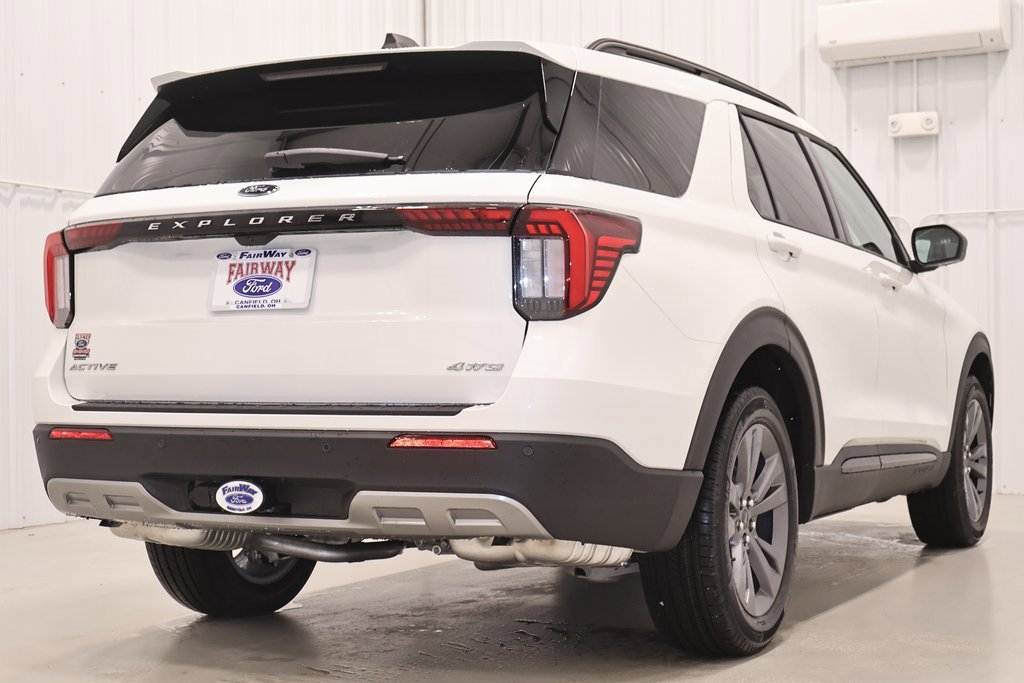 New 2026 Ford Explorer Active image 9