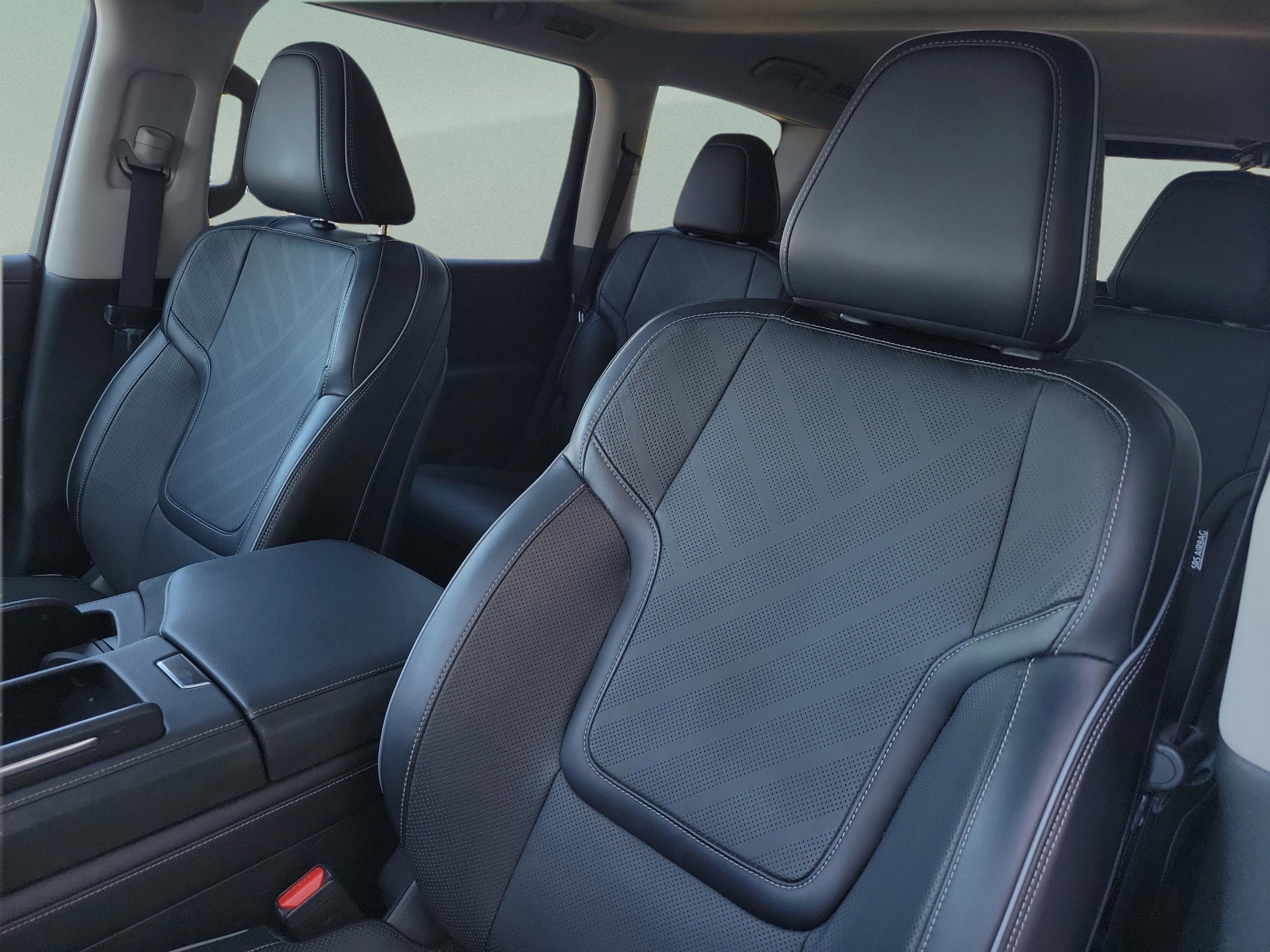 Certified 2025 INFINITI QX80 Luxe image 21