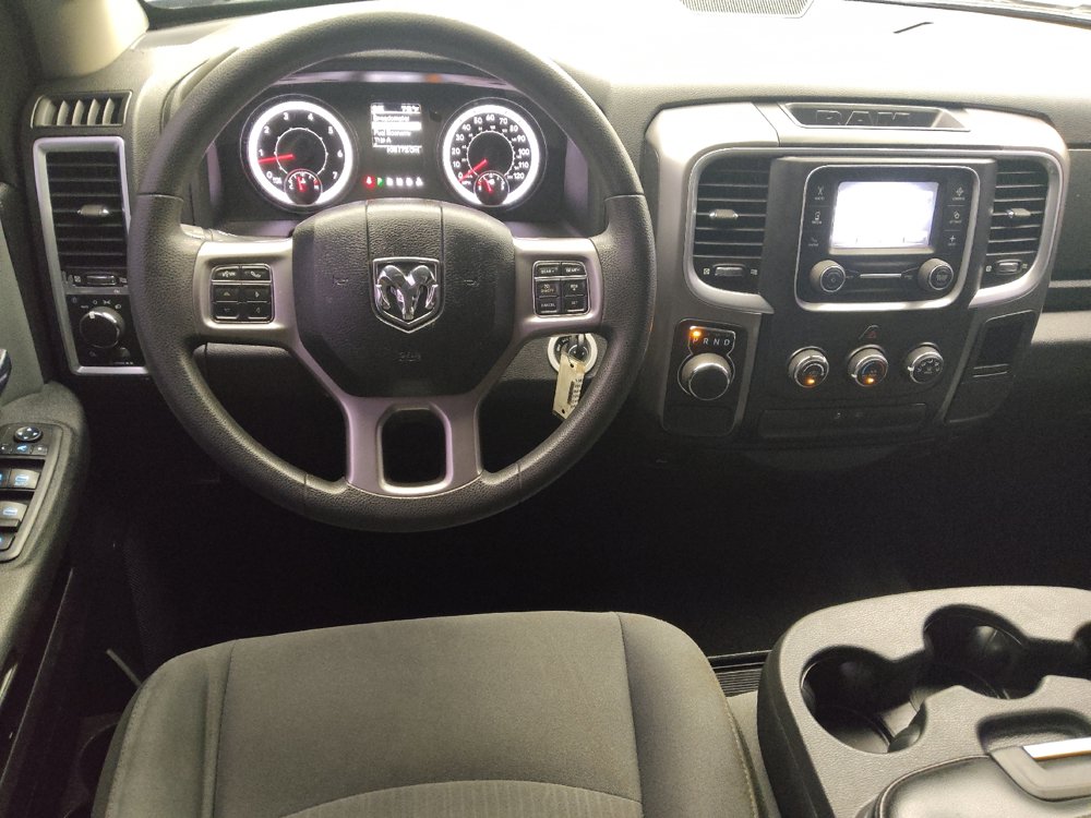 Used 2021 RAM 1500 Classic SLT RWD image 22