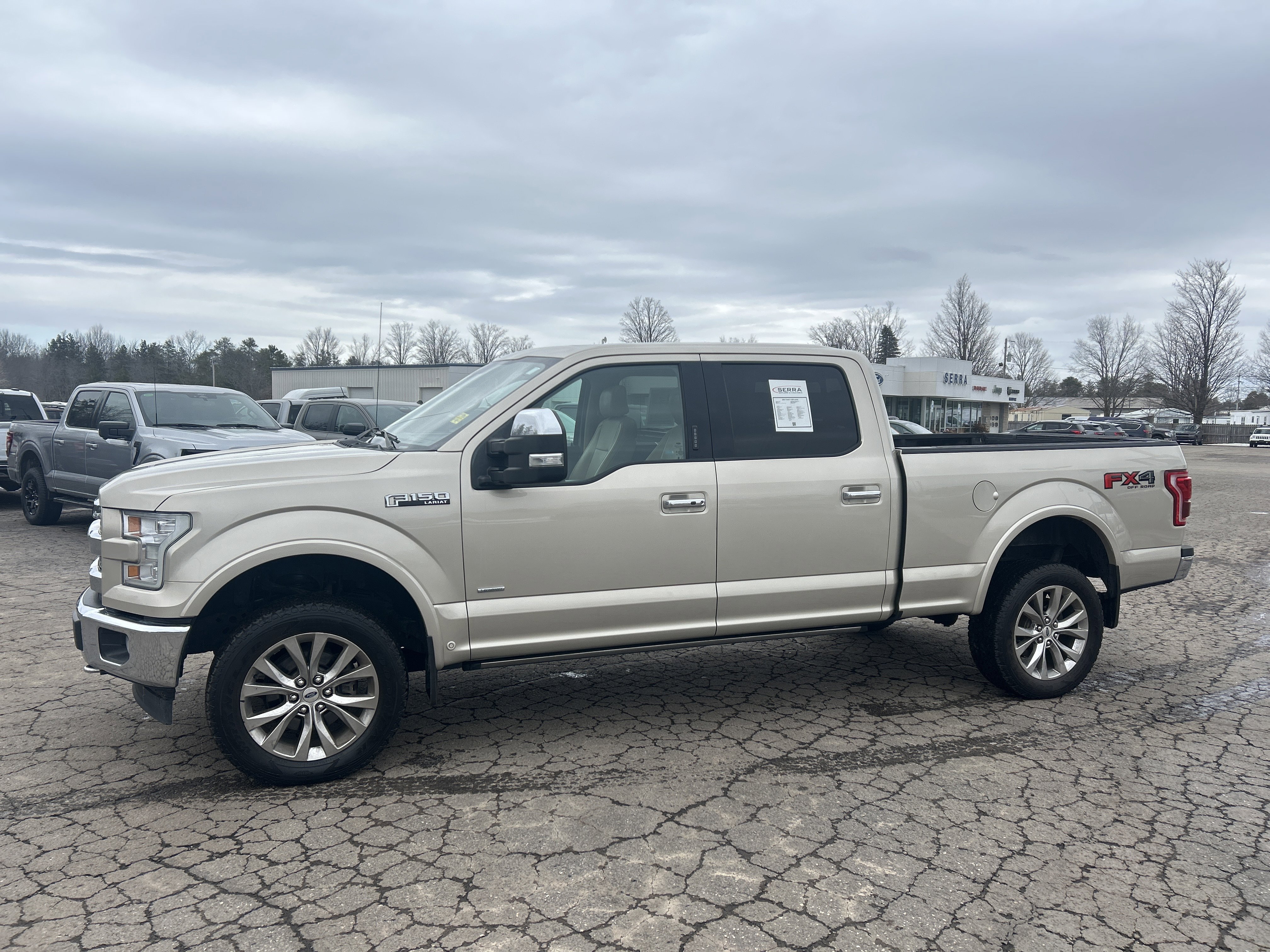 Used 2017 Ford F150 Lariat w/ Equipment Group 502A Luxury image 7