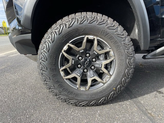 New 2026 Chevrolet Colorado ZR2 w/ Technology Package image 4