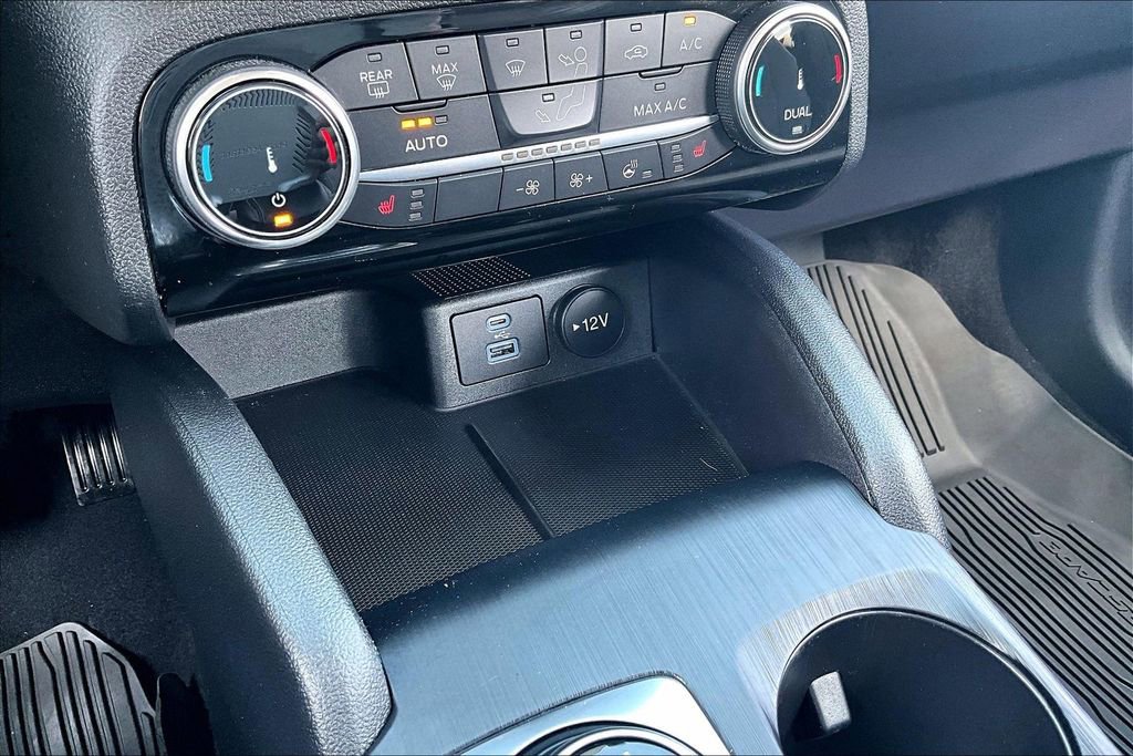 Certified 2022 Ford Escape SE w/ Convenience Package image 32