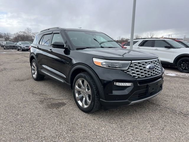 Certified 2020 Ford Explorer Platinum image 3