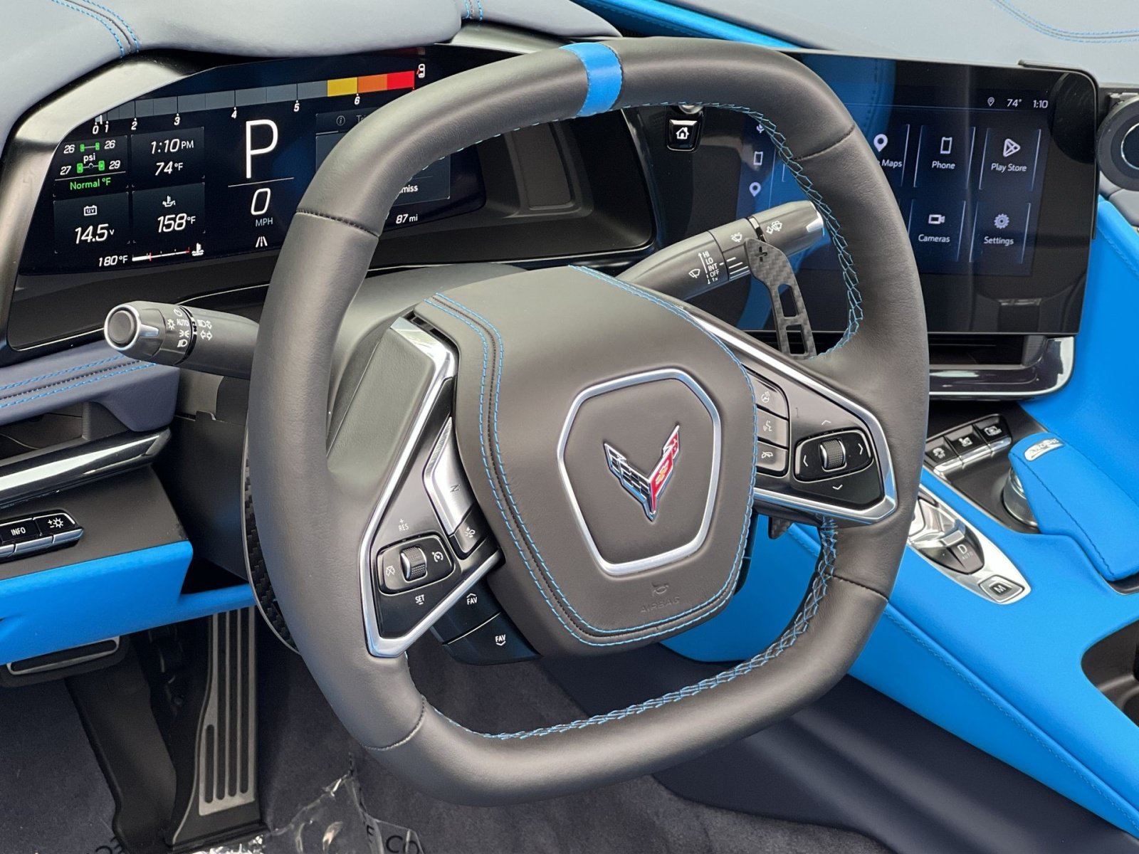 Used 2024 Chevrolet Corvette Stingray Premium Cpe w/ Z51 Performance Package RWD image 21