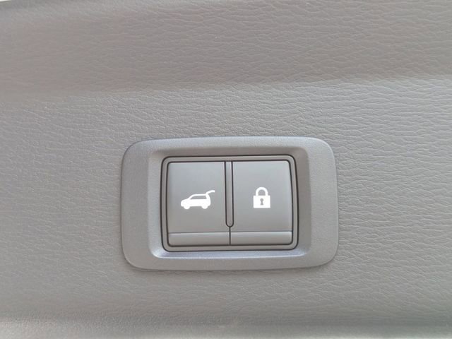 New 2026 Mitsubishi Outlander SE FWD image 14
