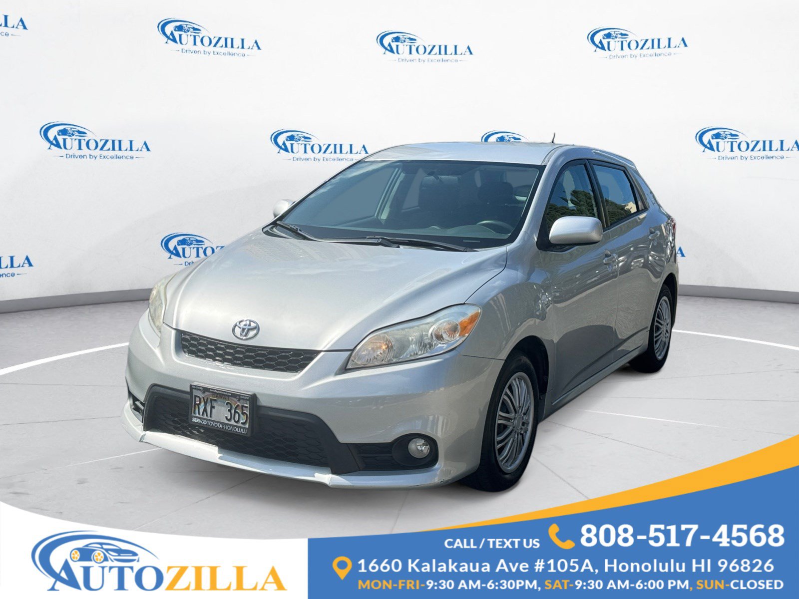 Used 2013 Toyota Matrix L FWD image 1