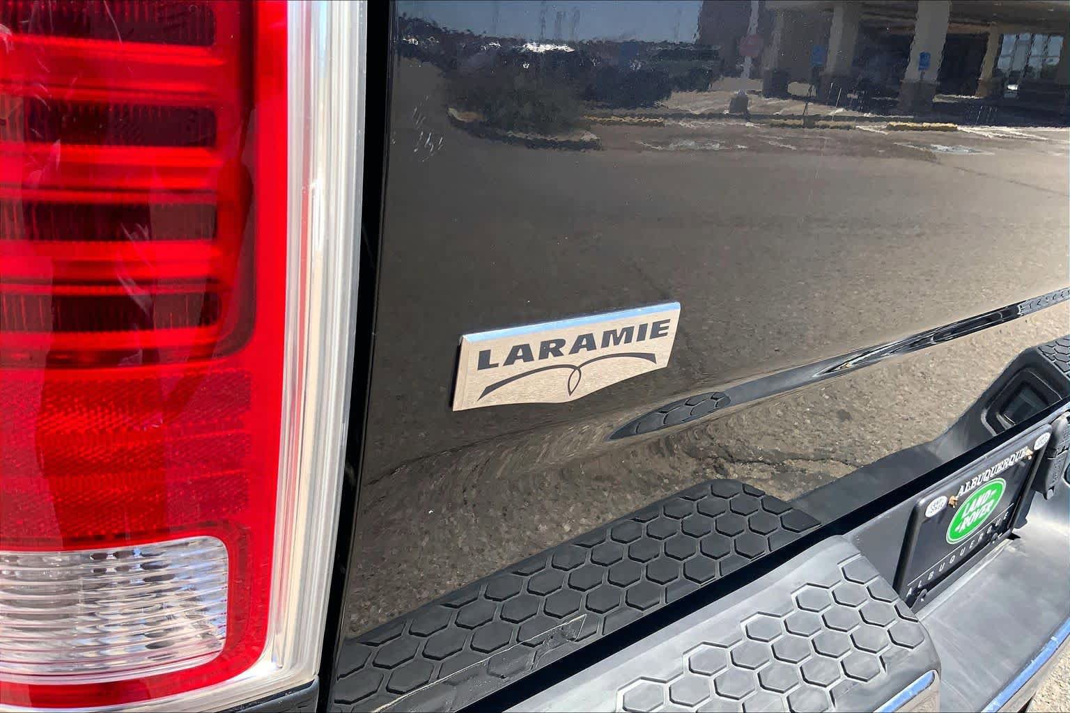 Used 2017 RAM 3500 Laramie AWD/4WD image 30