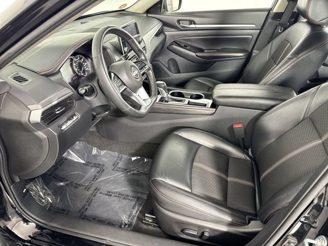Used 2024 Nissan Altima 2.5 SR FWD image 4